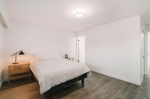 5885 Sherbrooke Street, Vancouver, BC 