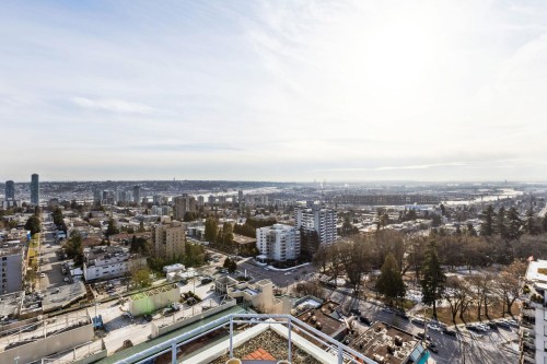 2204-739 Princess Street  New Westminster, BC V3M 6V6