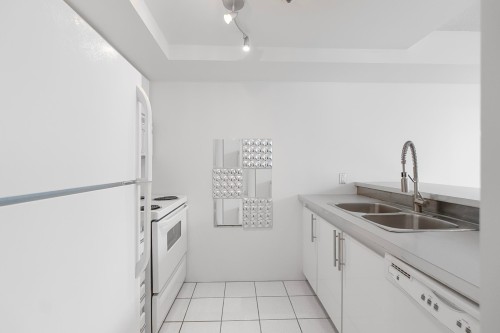 1704-555 Jervis Street, Vancouver, BC 