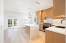 261 6Th Street W, North Vancouver, BC 