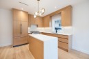 263 6Th Street W, North Vancouver, BC 