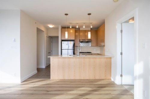 3903-2955 Atlantic Avenue, Coquitlam, BC 