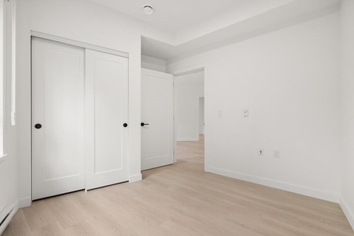 303-1100 Clarke Road, Port Moody, BC 