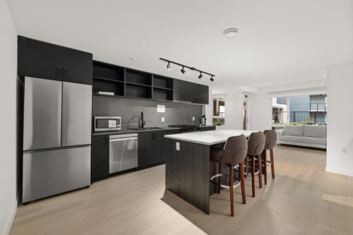 303-1100 Clarke Road, Port Moody, BC 