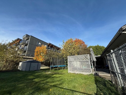 12255 Hillside Street, Maple Ridge, BC 