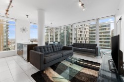 1404-1252 Hornby Street  Vancouver, BC V6Z 1W2