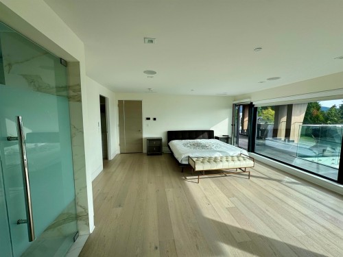 1035 Greenwood Place, West Vancouver, BC 