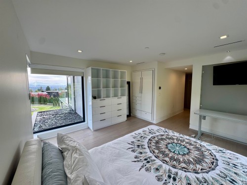 1035 Greenwood Place, West Vancouver, BC 