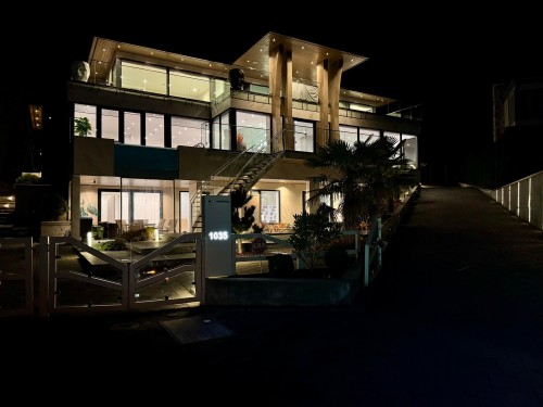 1035 Greenwood Place, West Vancouver, BC 