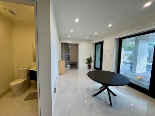 1035 Greenwood Place, West Vancouver, BC 