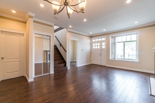 7734 16Th Avenue, Burnaby, BC 