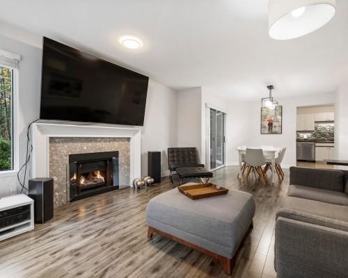 227-1215 Lansdowne Drive, Coquitlam, BC 