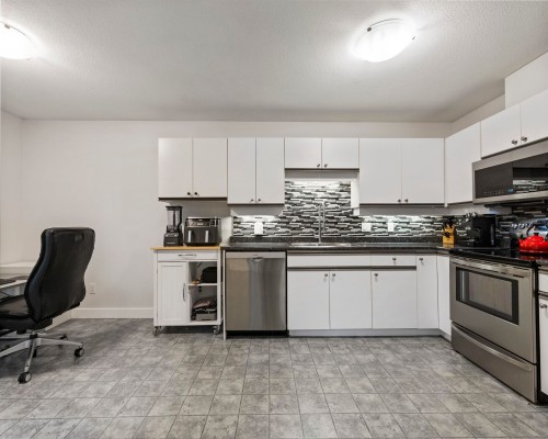 227-1215 Lansdowne Drive, Coquitlam, BC 