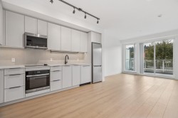 307-3075 Murray Street  Port Moody, BC V3H 0N9