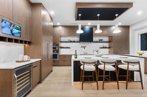 7370 Burris Street, Burnaby, BC 