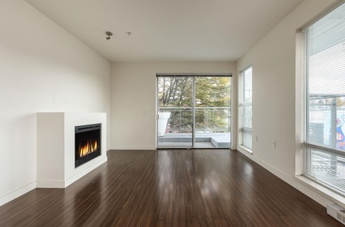 218-3333 Main Street  Vancouver, BC V5V 3M8