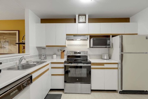 307-7500 Minoru Boulevard, Richmond, BC 