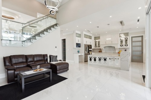 9631 Patterson Road, Richmond, BC 