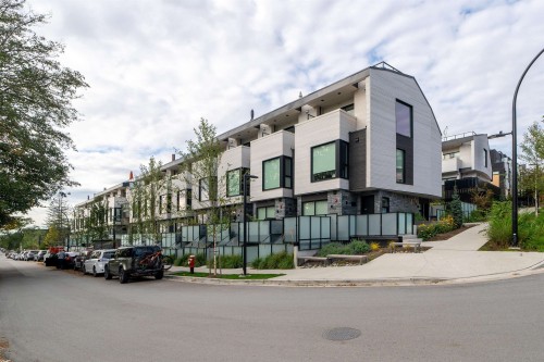 228-650 2Nd Street E, North Vancouver, BC 