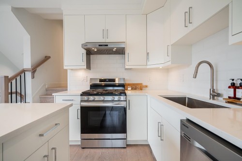 4756 Duchess Street, Vancouver, BC 