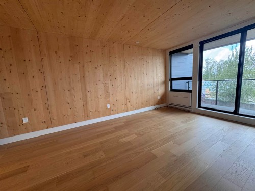 316-310 Salter Street, New Westminster, BC 