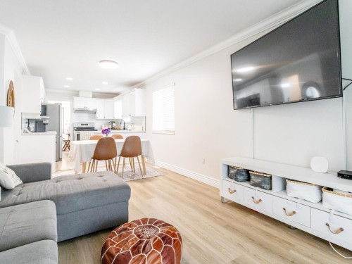 1986 Fraser Avenue, Port Coquitlam, BC 