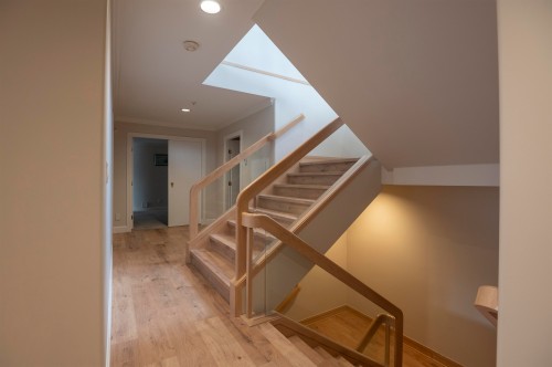 2572 Westhill Close, West Vancouver, BC 