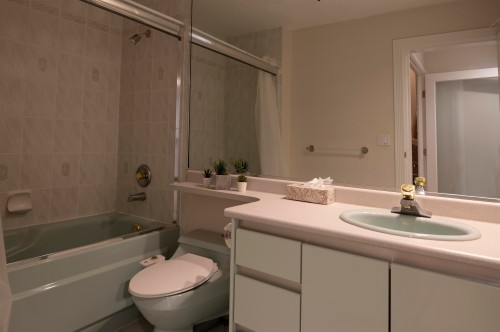 2572 Westhill Close, West Vancouver, BC 