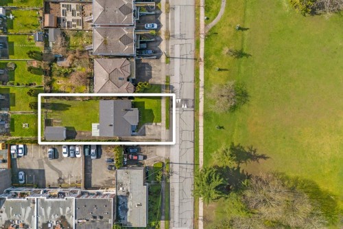 2880 Oxford Street, Vancouver, BC 