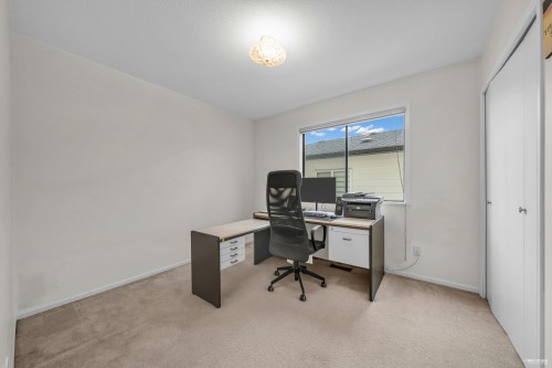 6760 Lakeview Avenue, Burnaby, BC 