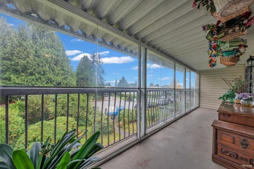 6760 Lakeview Avenue, Burnaby, BC 