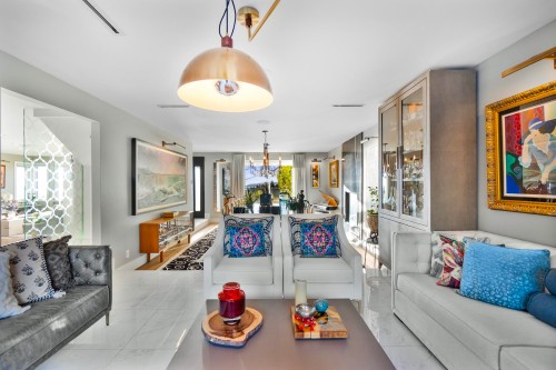 1388 21St Street, West Vancouver, BC 