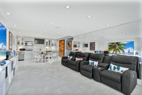 1388 21St Street, West Vancouver, BC 