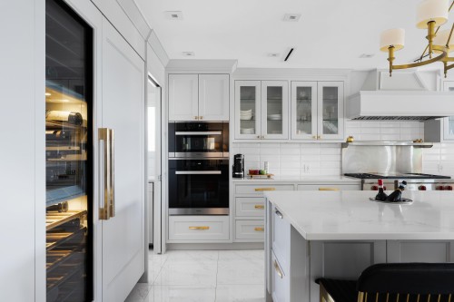 1388 21St Street, West Vancouver, BC 