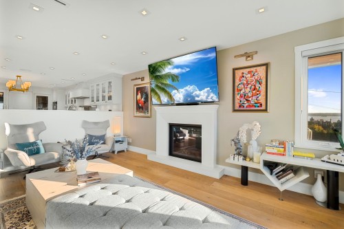 1388 21St Street, West Vancouver, BC 