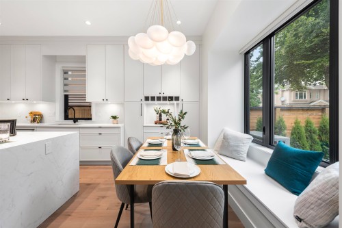 1-878 37 Avenue E, Vancouver, BC 