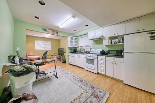 1313 Johnson Street, Coquitlam, BC 