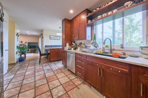 1313 Johnson Street, Coquitlam, BC 