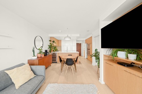 425-2008 Pine Street, Vancouver, BC 