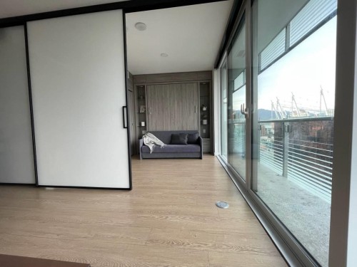 2010-89 Nelson Street, Vancouver, BC 