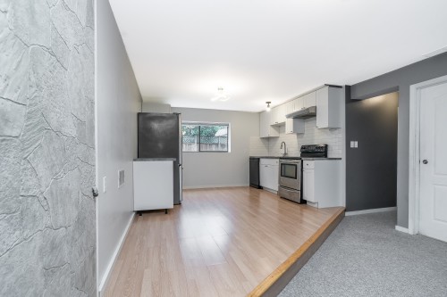 3924 Victoria Place, Port Coquitlam, BC 