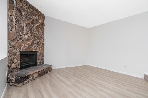 3924 Victoria Place, Port Coquitlam, BC 