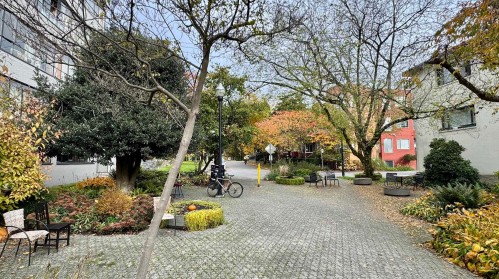 403-1010 Chilco Street, Vancouver, BC 