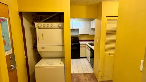 403-1010 Chilco Street, Vancouver, BC 