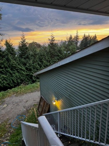 6300 Samron Road, Sechelt, BC 