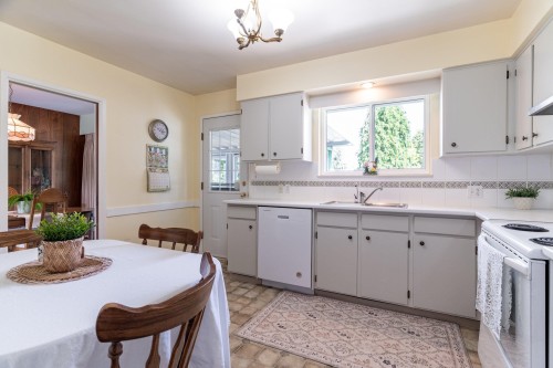 5451 7B Avenue, Delta, BC 