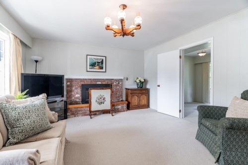 5451 7B Avenue, Delta, BC 