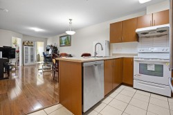 305-2028 37th Avenue E Vancouver, BC V5P 1G2