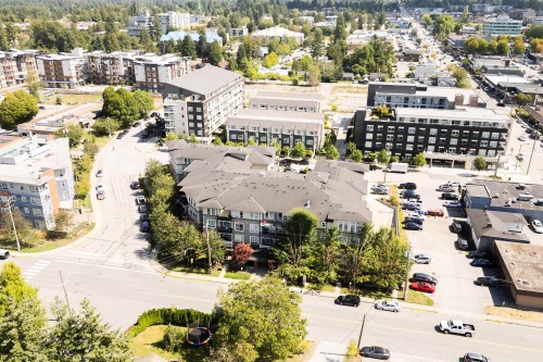 110-12040 222 Street, Maple Ridge, BC 