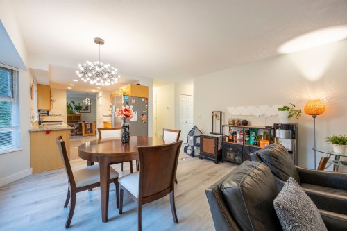 1590 Plateau Crescent, Coquitlam, BC 